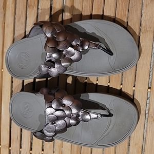Fitflop silver size 7 sandle